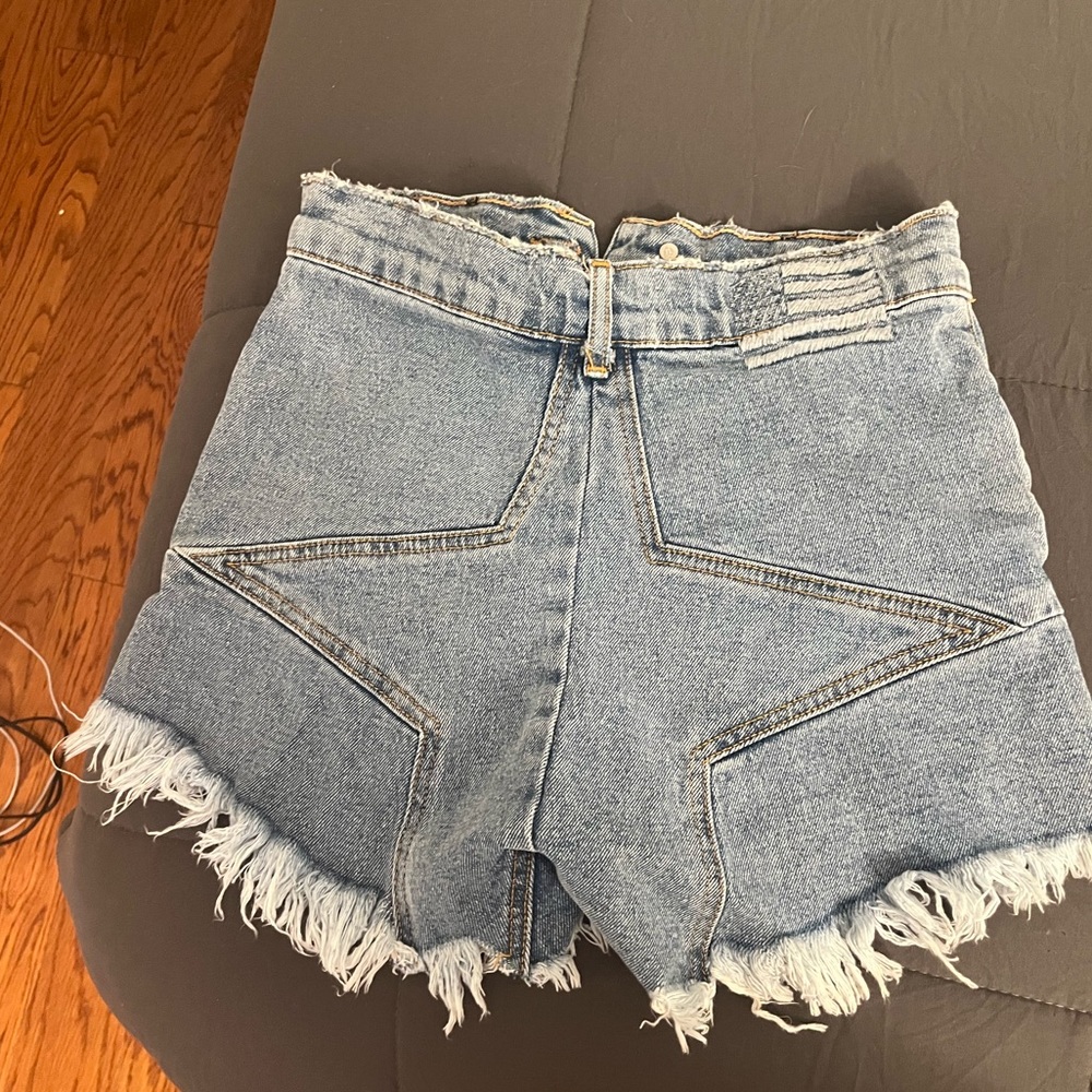 Revice denim, size 27, high waisted shorts, Venus style